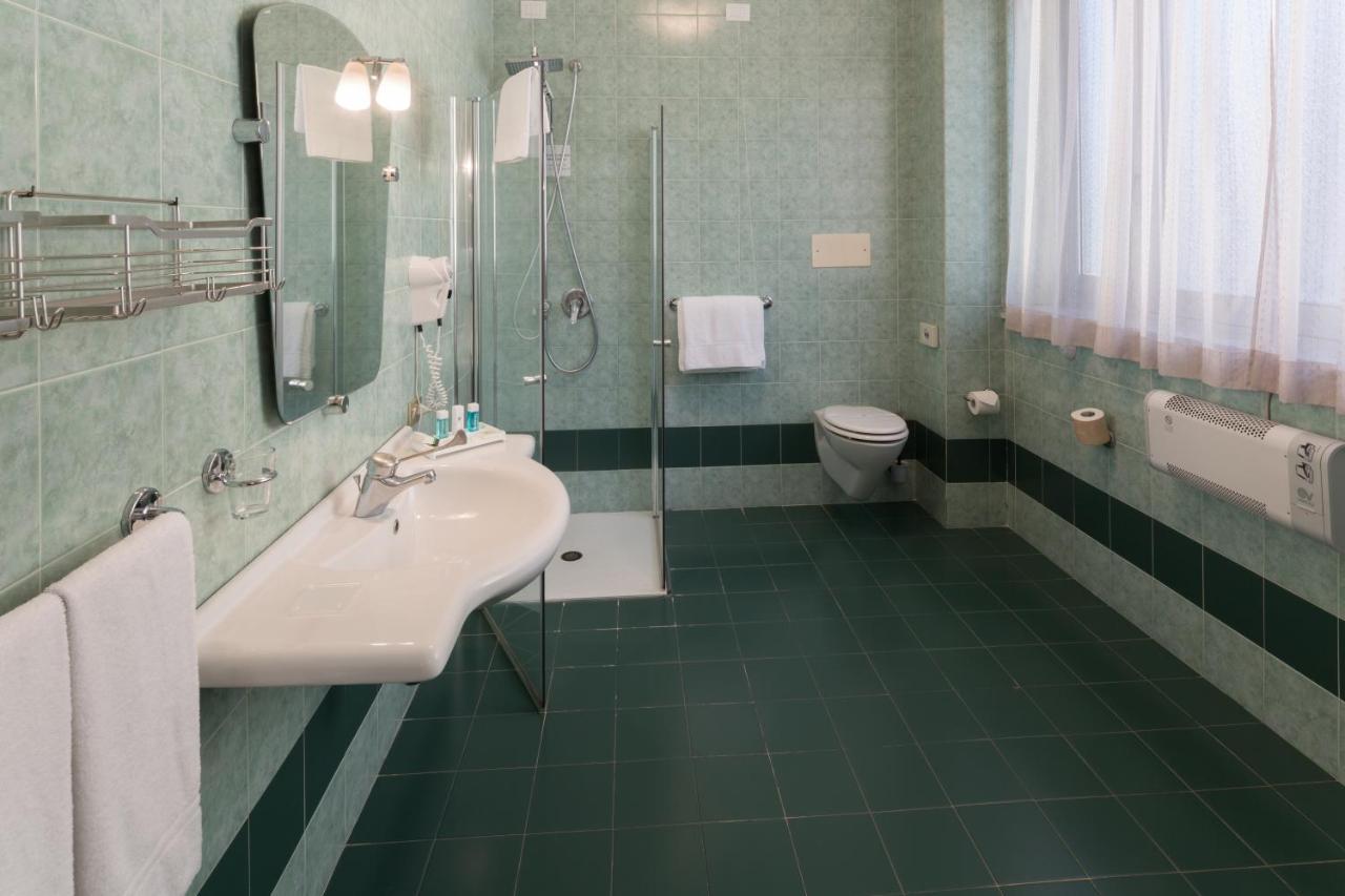 Triple Room,1498702738:JPEG